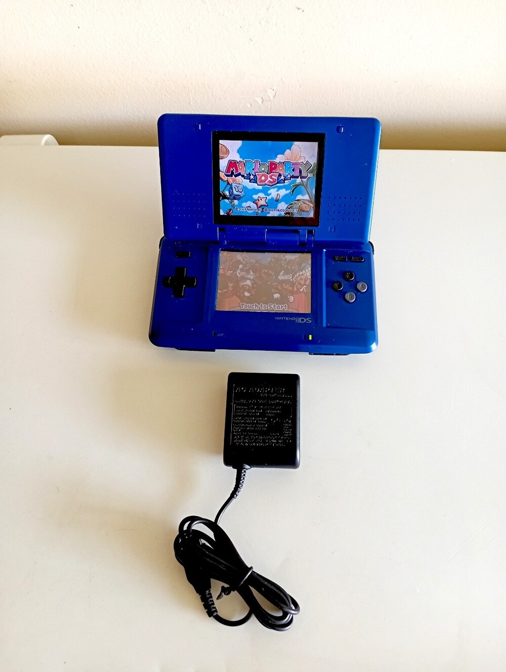 Original Nintendo DS Handheld Console - Cobalt Blue w/Charger! Tested & Working!